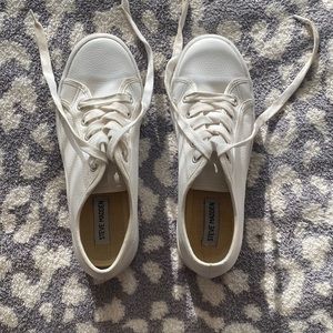 Steve Madden Bobbi30 Platform Sneakers